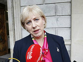 Government loses Seanad vote o...